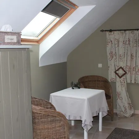 Bed and Breakfast A L'ombre Du Noyer Fernelmont