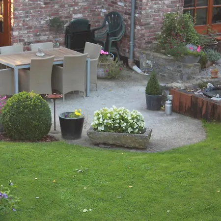 B&B A L'ombre Du Noyer 3*
