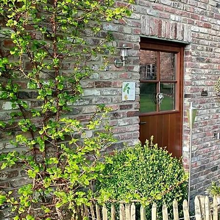 A L'ombre Du Noyer B&B